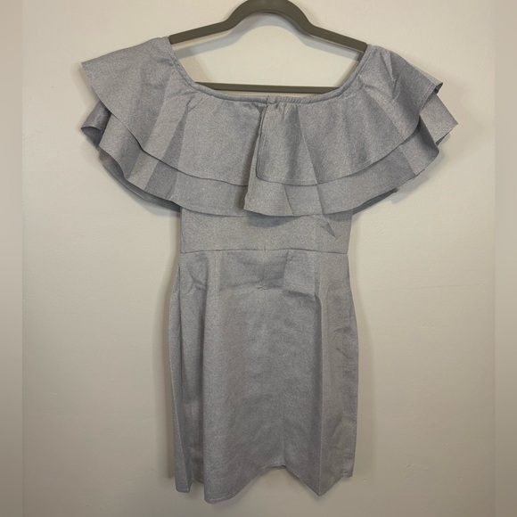 After Market Off Shoulder Ruffle Grey Mini Dress Small - Picture 2 of 6
